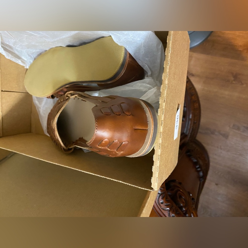 SOLD NEW NISOLO Womens Huarache Leather Sandals In Brandy $138 MSRP - Picture 10 of 13